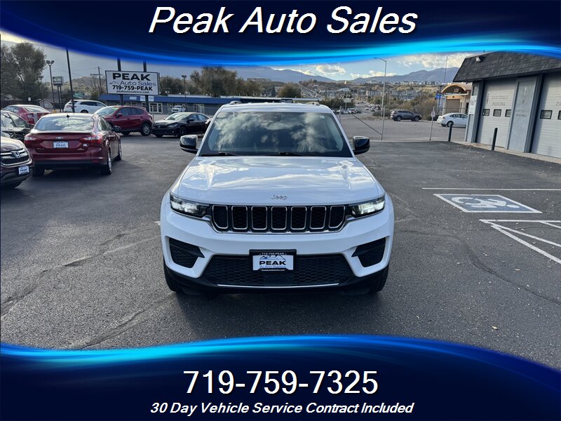 2024 Jeep Grand Cherokee Laredo - Photo 2 - Colorado Springs, CO 80907