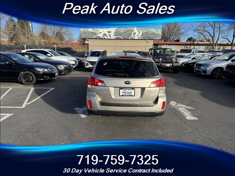 2014 Subaru Outback 2.5i Premium photo 4