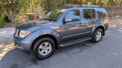 2005 Nissan Pathfinder SE Off Road   - Photo 3 - Canyon Country, CA 91351