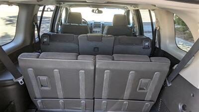 2005 Nissan Pathfinder SE Off Road   - Photo 56 - Canyon Country, CA 91351