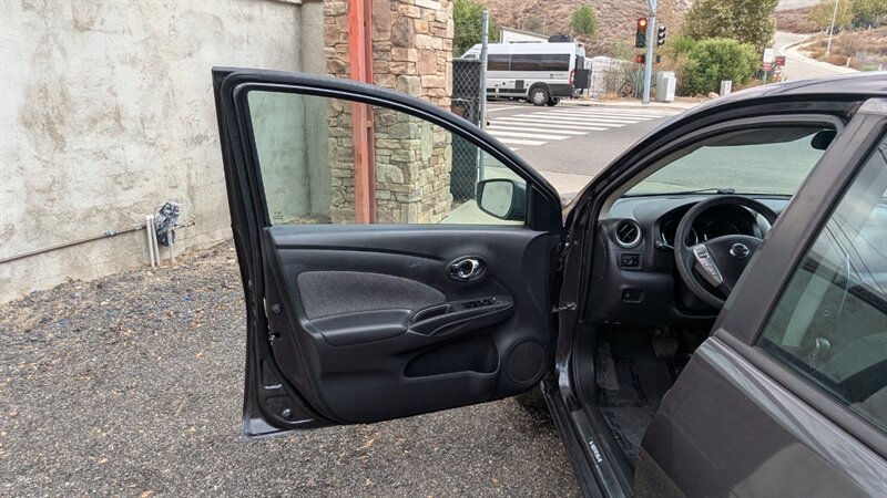 2015 Nissan Versa 1.6 SV - Photo 46 - Canyon Country, CA 91351