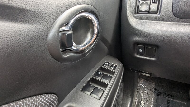 2015 Nissan Versa 1.6 SV - Photo 44 - Canyon Country, CA 91351