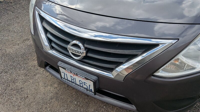 2015 Nissan Versa 1.6 SV - Photo 15 - Canyon Country, CA 91351