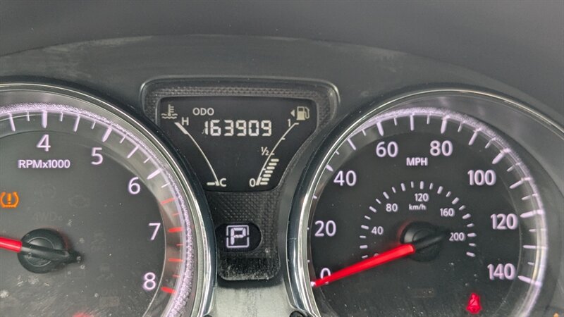 2015 Nissan Versa 1.6 SV - Photo 45 - Canyon Country, CA 91351