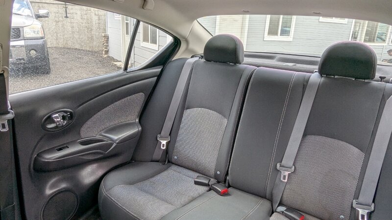 2015 Nissan Versa 1.6 SV - Photo 24 - Canyon Country, CA 91351