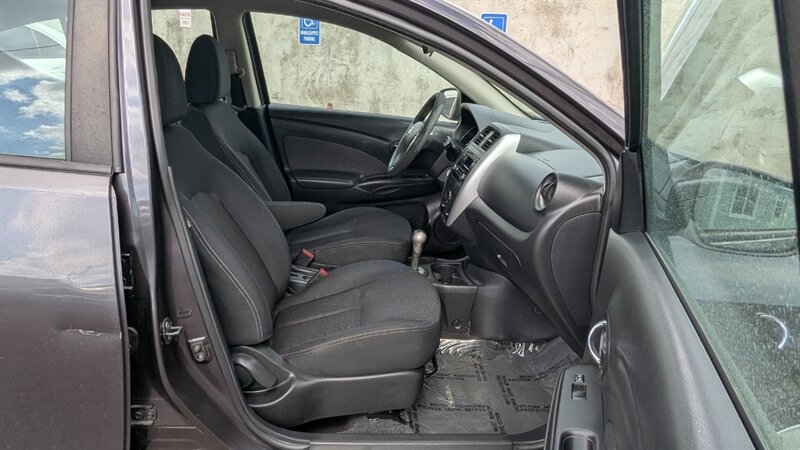 2015 Nissan Versa 1.6 SV - Photo 23 - Canyon Country, CA 91351