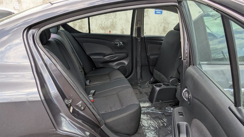 2015 Nissan Versa 1.6 SV - Photo 27 - Canyon Country, CA 91351