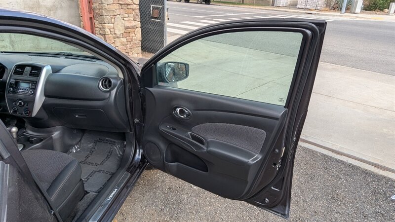 2015 Nissan Versa 1.6 SV - Photo 48 - Canyon Country, CA 91351