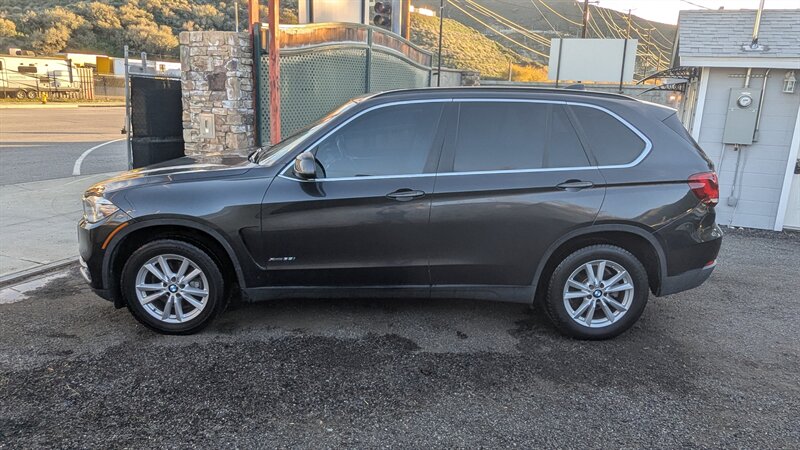 2015 BMW X5 xDrive35i - Photo 5 - Canyon Country, CA 91351