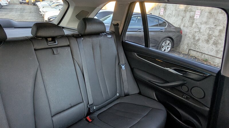 2015 BMW X5 xDrive35i - Photo 30 - Canyon Country, CA 91351