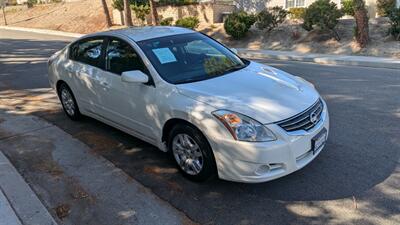 2011 Nissan Altima 2.5   - Photo 5 - Canyon Country, CA 91351