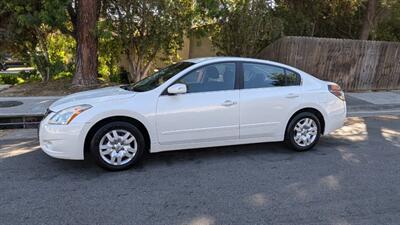 2011 Nissan Altima 2.5   - Photo 3 - Canyon Country, CA 91351