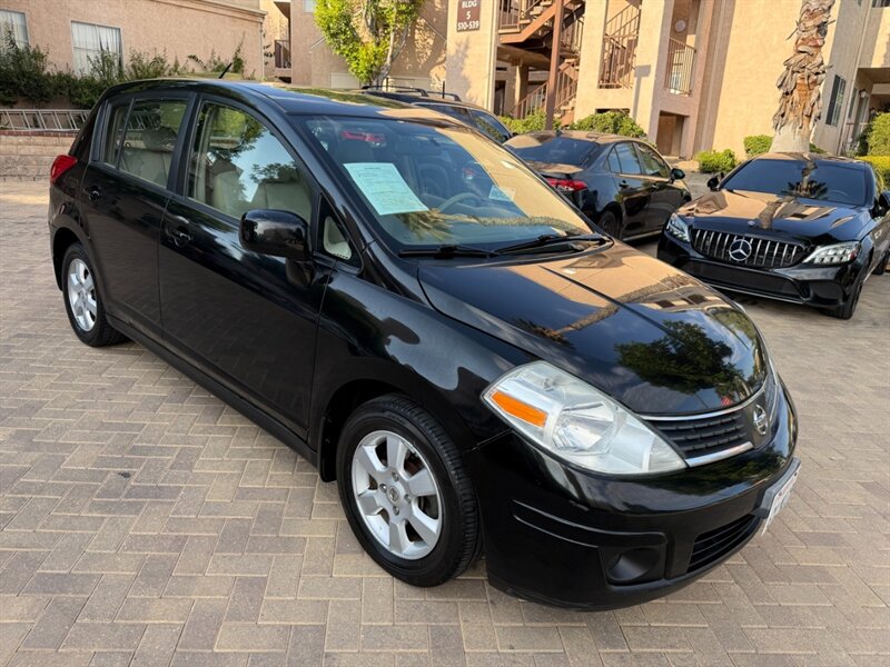 2007 Nissan Versa 1.8 SL  