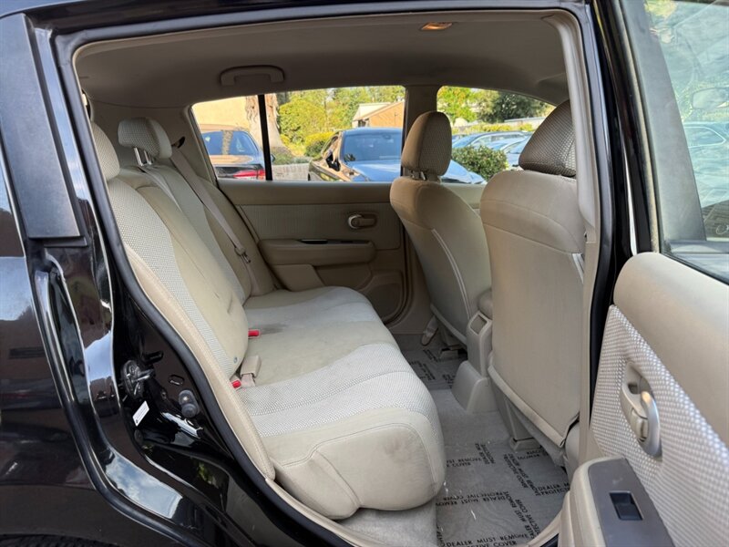 2007 Nissan Versa 1.8 SL - Photo 9 - Canyon Country, CA 91351
