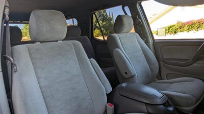 2005 Toyota Sequoia SR5   - Photo 31 - Canyon Country, CA 91351