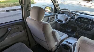 2005 Toyota Sequoia SR5   - Photo 32 - Canyon Country, CA 91351