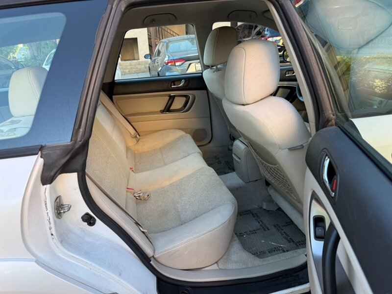 2008 Subaru Outback 2.5i - Photo 14 - Canyon Country, CA 91351