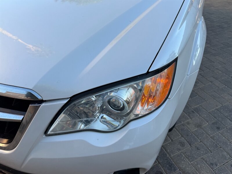 2008 Subaru Outback 2.5i - Photo 9 - Canyon Country, CA 91351