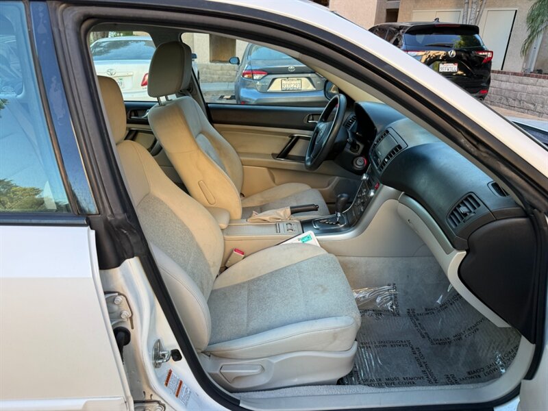 2008 Subaru Outback 2.5i - Photo 13 - Canyon Country, CA 91351