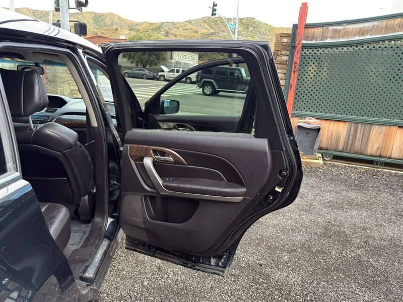 2010 Acura MDX SH-AWD w/Tech - Photo 41 - Canyon Country, CA 91351