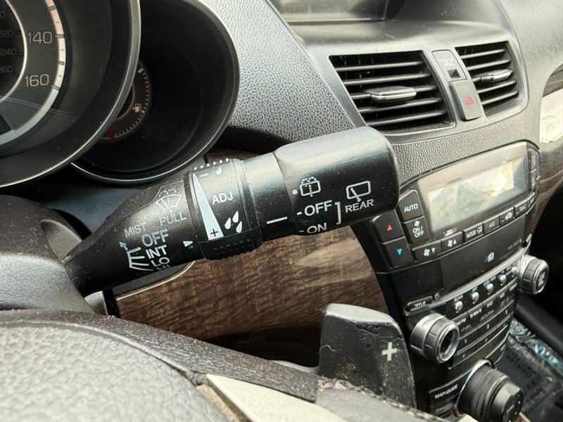 2010 Acura MDX SH-AWD w/Tech - Photo 33 - Canyon Country, CA 91351