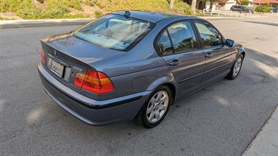 2005 BMW 325i   - Photo 10 - Canyon Country, CA 91351