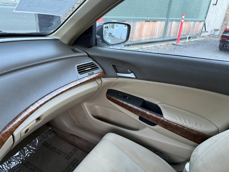 2008 Honda Accord EX V6 - Photo 16 - Canyon Country, CA 91351