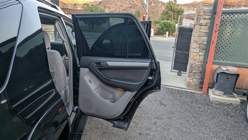 2004 Toyota 4Runner SR5 - Photo 48 - Canyon Country, CA 91351