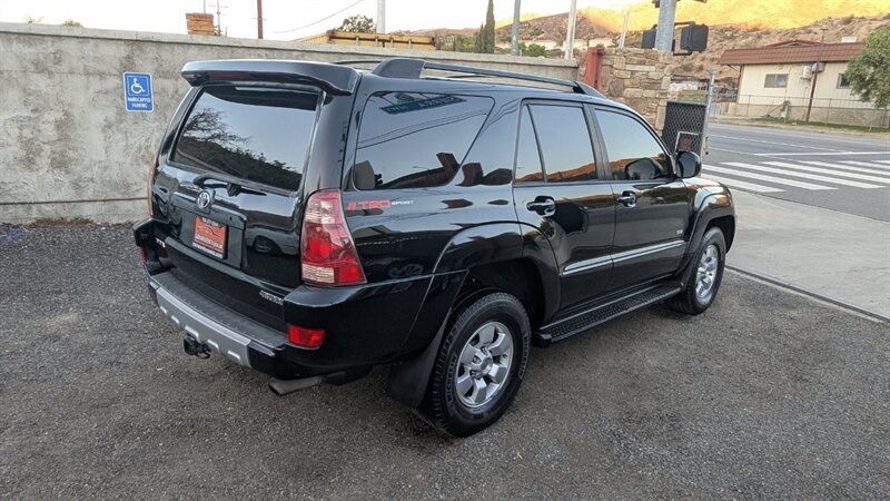 2004 Toyota 4Runner SR5 - Photo 7 - Canyon Country, CA 91351