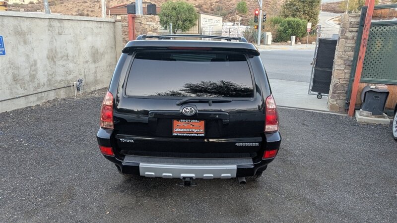 2004 Toyota 4Runner SR5 - Photo 6 - Canyon Country, CA 91351