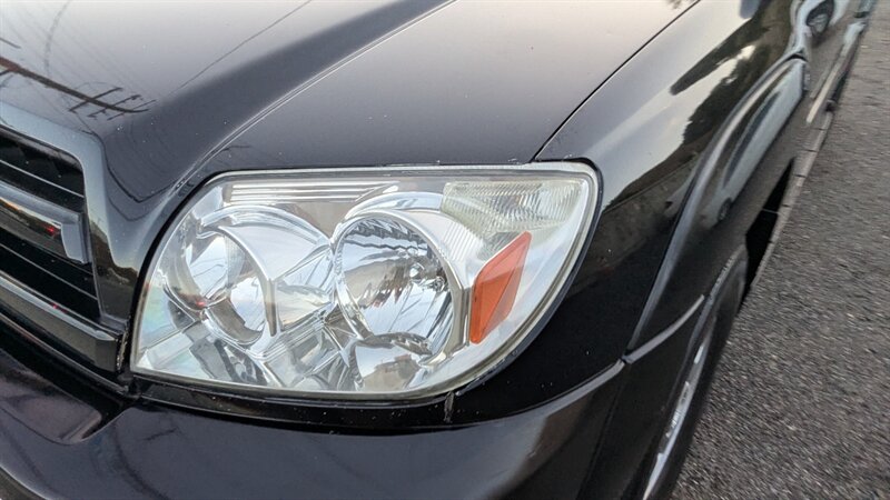 2004 Toyota 4Runner SR5 - Photo 12 - Canyon Country, CA 91351