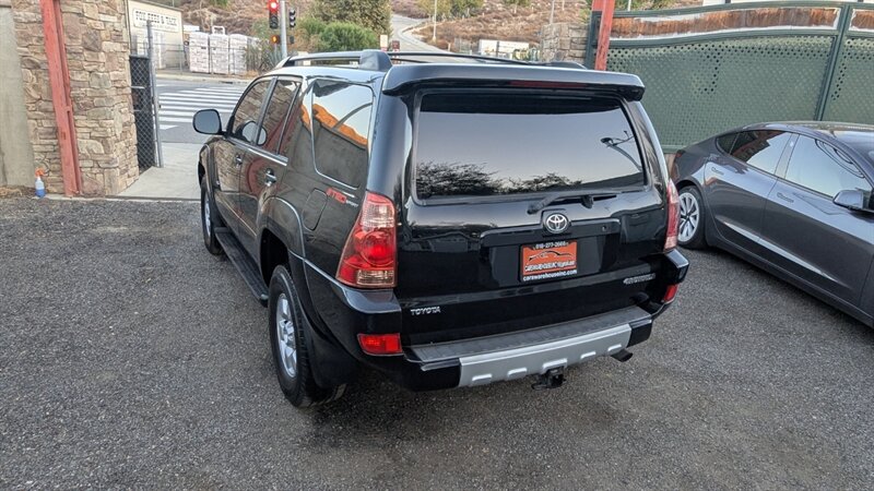 2004 Toyota 4Runner SR5 - Photo 5 - Canyon Country, CA 91351