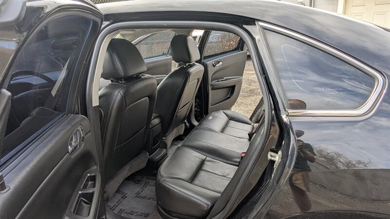 2014 Chevrolet Impala Limited LTZ Fleet - Photo 31 - Canyon Country, CA 91351