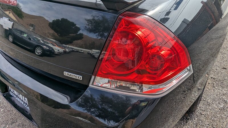 2014 Chevrolet Impala Limited LTZ Fleet - Photo 14 - Canyon Country, CA 91351