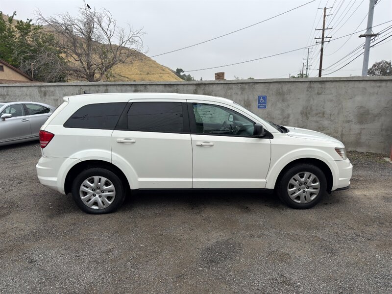 2015 Dodge Journey American Value Package - Photo 6 - Canyon Country, CA 91351