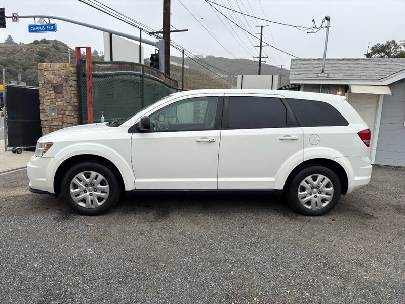 2015 Dodge Journey American Value Package - Photo 2 - Canyon Country, CA 91351