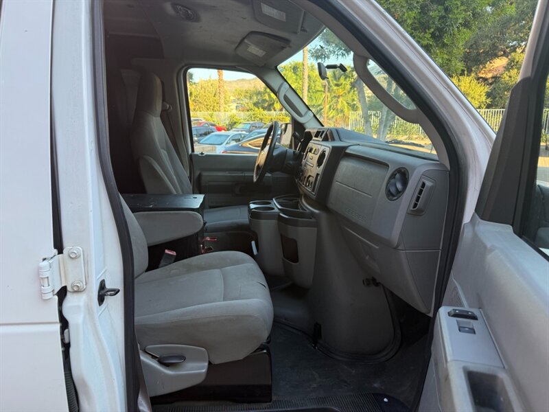 2012 Ford E-150 - Photo 18 - Canyon Country, CA 91351