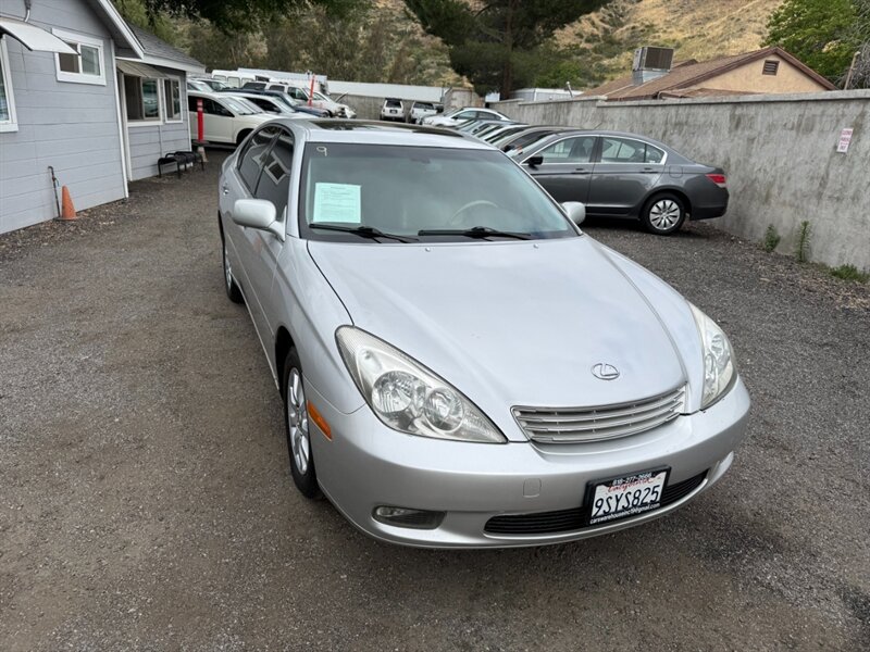 2002 Lexus ES 300 - Photo 8 - Canyon Country, CA 91351
