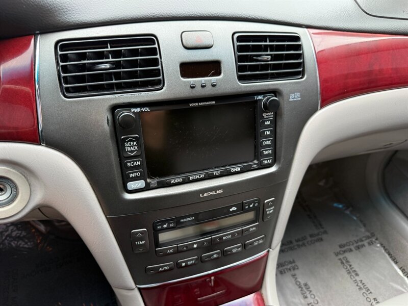 2002 Lexus ES 300 - Photo 28 - Canyon Country, CA 91351