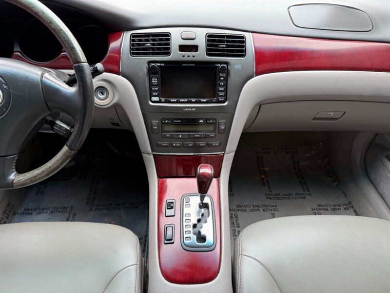 2002 Lexus ES 300 - Photo 24 - Canyon Country, CA 91351