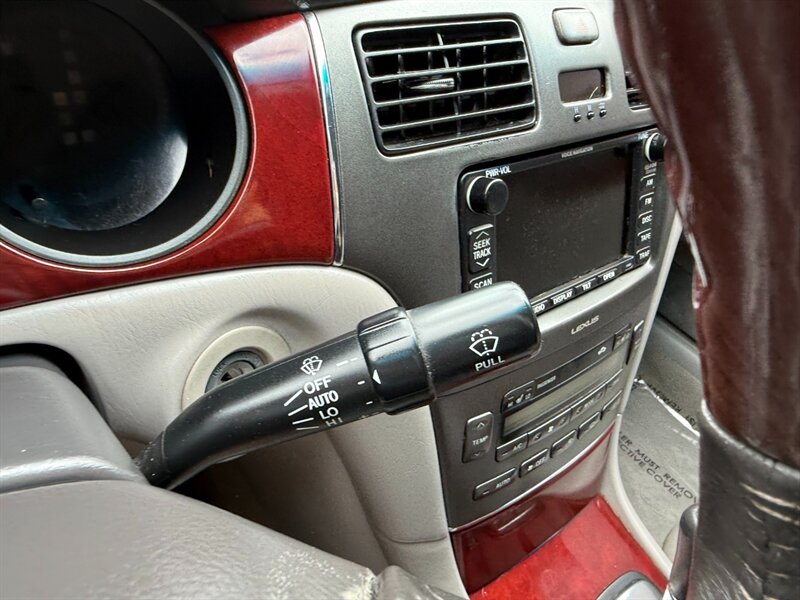 2002 Lexus ES 300 - Photo 30 - Canyon Country, CA 91351