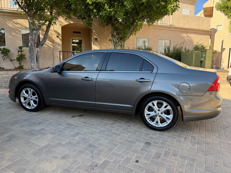 2012 Ford Fusion SE - Photo 3 - Canyon Country, CA 91351