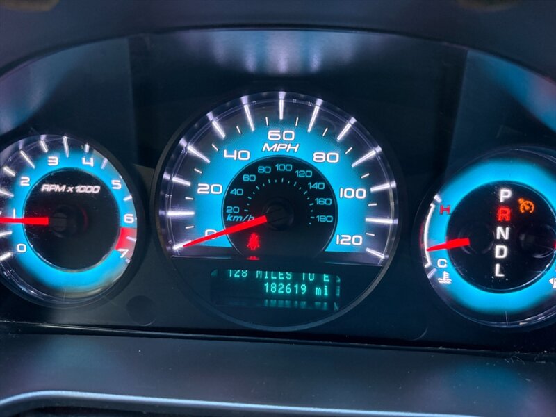 2012 Ford Fusion SE - Photo 20 - Canyon Country, CA 91351