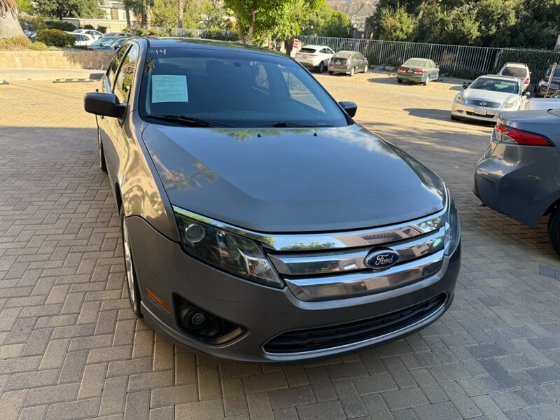 2012 Ford Fusion SE - Photo 6 - Canyon Country, CA 91351
