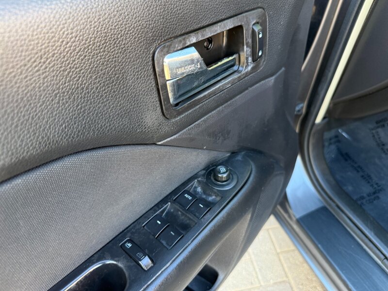 2012 Ford Fusion SE - Photo 15 - Canyon Country, CA 91351