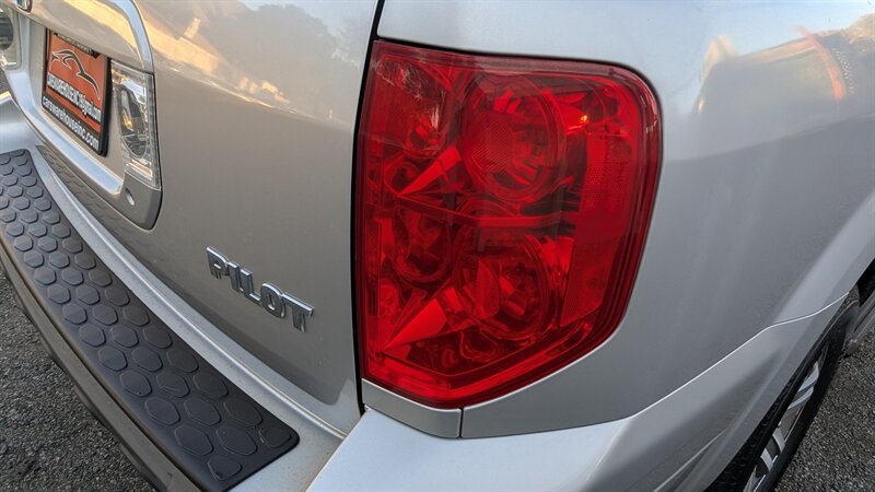 2008 Honda Pilot EX - Photo 17 - Canyon Country, CA 91351