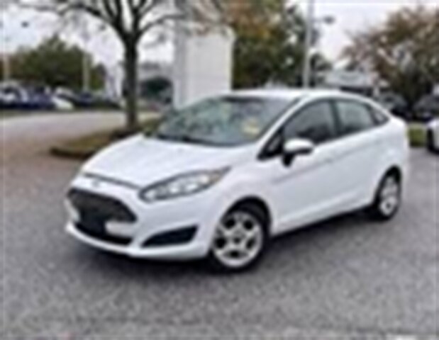 2014 Ford Fiesta SE   - Photo 1 - Canyon Country, CA 91351