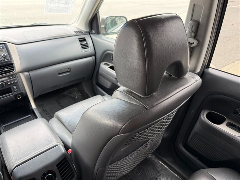 2007 Honda Pilot EX-L EX-L 4dr SUV - Photo 16 - Canyon Country, CA 91351