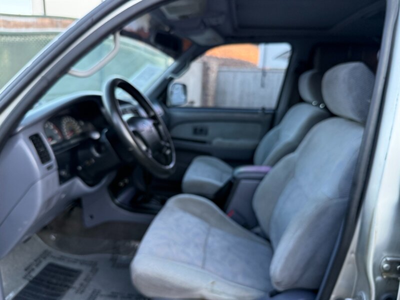 2000 Toyota 4Runner SR5 - Photo 16 - Canyon Country, CA 91351