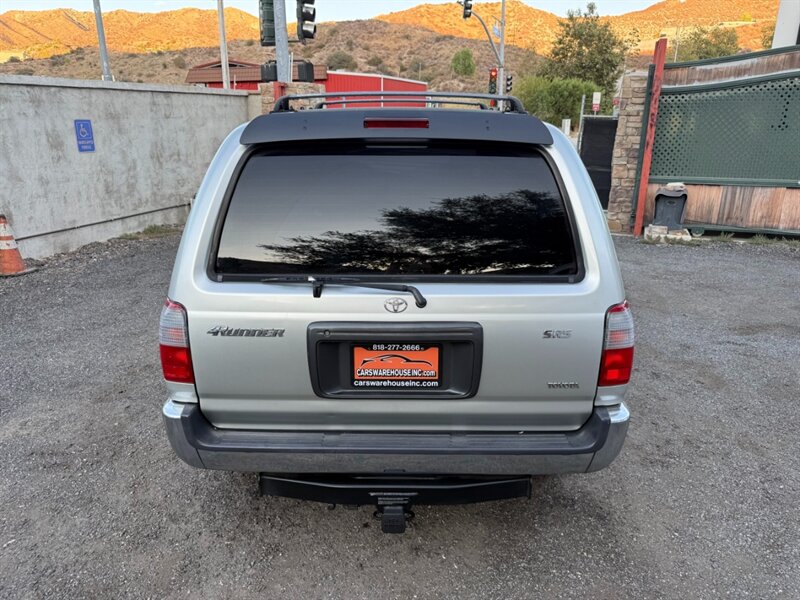 2000 Toyota 4Runner SR5 - Photo 5 - Canyon Country, CA 91351